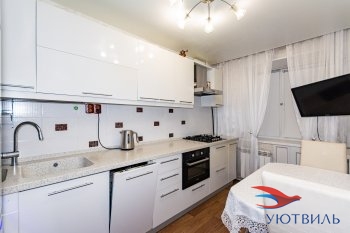 Трехкомнатная квартира на Стачек в Серпухове - serpuhov.yutvil.ru - фото 3 Трехкомнатная квартира на Стачек в Серпухове - serpuhov.yutvil.ru - фото 3